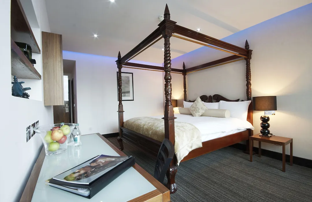 Rochestown Park Hotel & Leisure Centre-1
